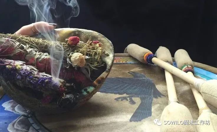 清除负面能量，净化身心的圣烟